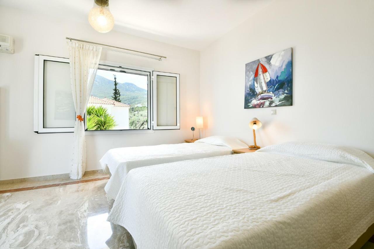 Villa Bamour With Paradise View エピダウロス エクステリア 写真
